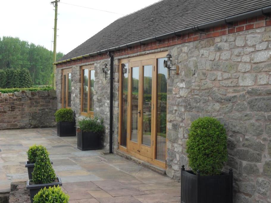 Courtside Barn, Lynn, Newport Villa Newport  Exteriör bild